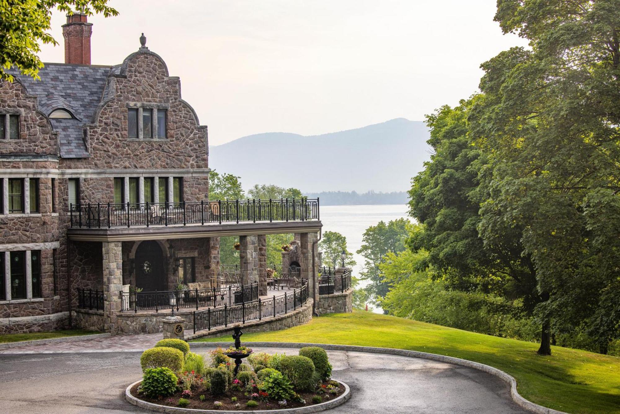The Inn At Erlowest Lake George Exterior photo